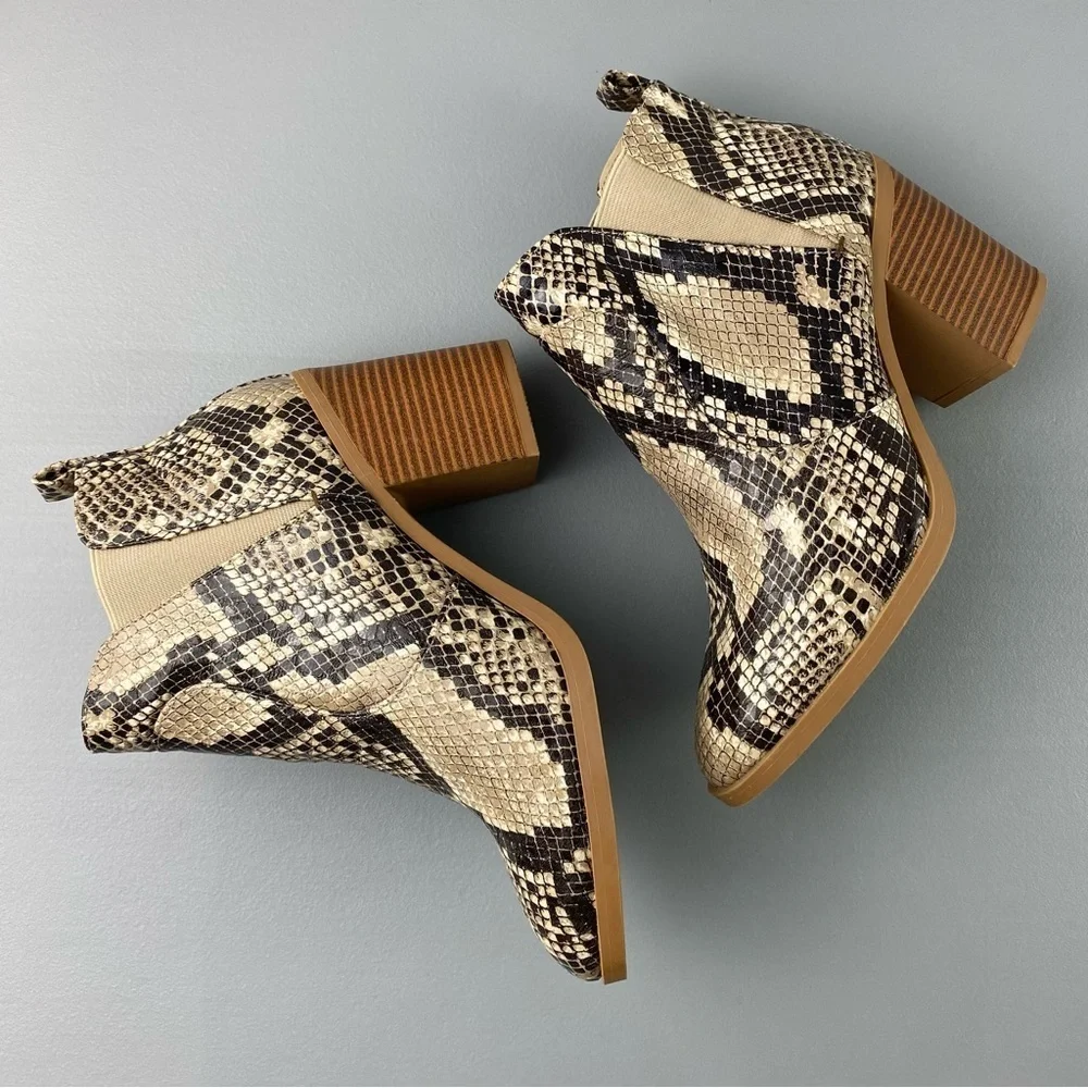 Altar’d state ankle booties faux snake skin chunky heel womens sz US 7.5